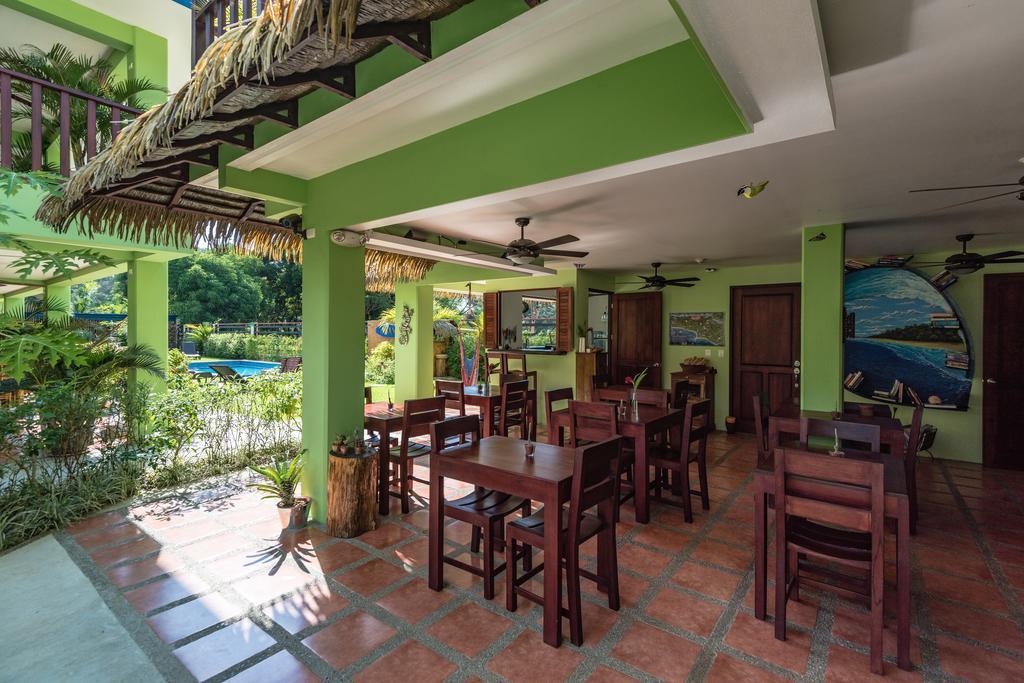 Mavi Surf Hotel Dominical Exterior photo