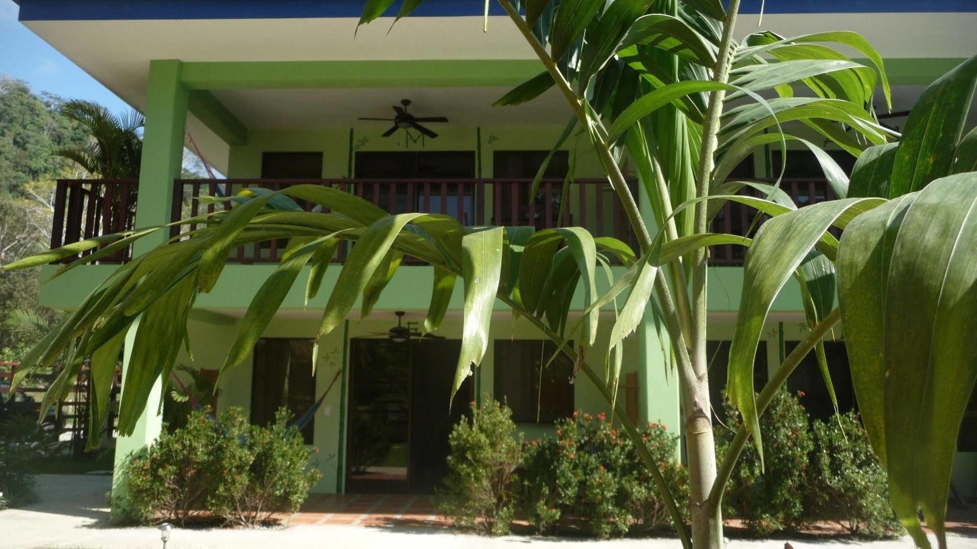 Mavi Surf Hotel Dominical Exterior photo